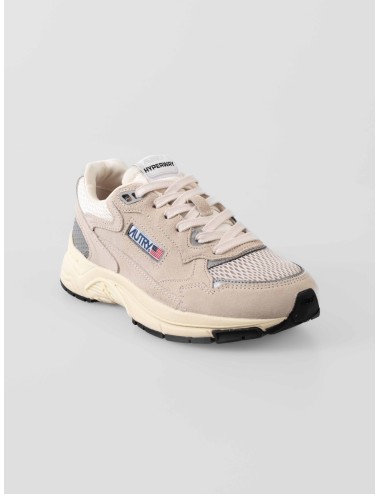 Zapatillas Autry Hyperway Low mujer Sand Silver de ante y malla, estilo retro-running con suela High Cushion - MARFRANC