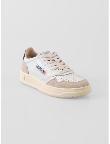 Zapatillas Autry Medalist Low mujer White Black piel y ante estilo retro disponibles en MARFRANC