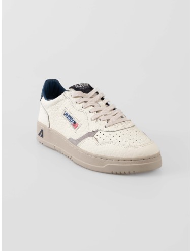 Zapatillas Autry Medalist Low hombre Blue Periscope disponibles en MARFRANC