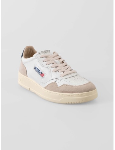 Zapatillas Autry Medalist Low hombre White Blue disponibles en MARFRANC