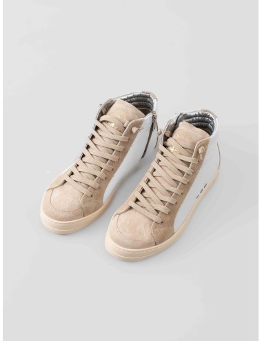 Zapatillas P448 Skate 60 mujer blancas y beige estilo high-top disponibles en MARFRANC