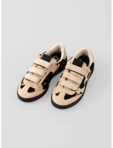 Zapatillas P448 Capri 12 mujer pony hair leopardo con velcro disponibles en MARFRANC