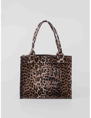 Bolso shopper con estampado de leopardo GANNI A7179 para mujer, mensaje sostenible, disponible en MARFRANC.