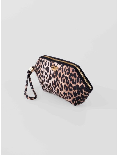 Pouch con estampado leopardo GANNI B3010040 en tonos Almond Milk para mujer, disponible en MARFRANC.