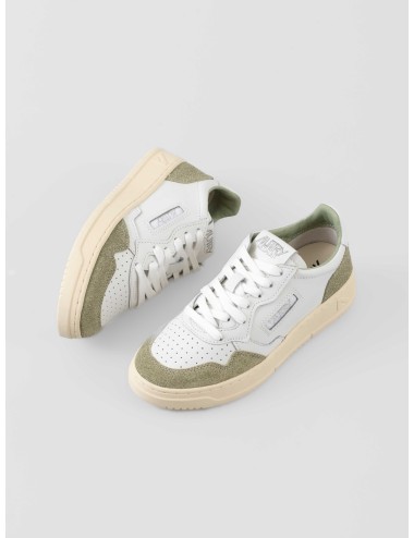 Autry - Medalist Low Wom Soflea/SPK - White / Salvia - Zapatillas bajas - Mujer - Piel y serraje - MARFRANC