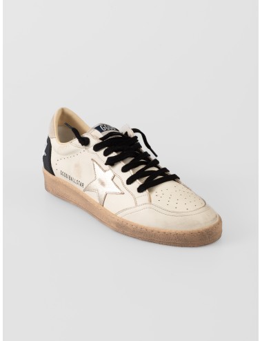 zapatillas hombre blancas Golden Goose Ball Star white beige platinum estrella metalizada suela miel vintage