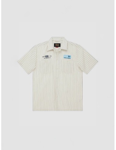 Camisa a rayas Dirty White Deus Ex Machina Fore Court Stripe con parches bordados y gráfico trasero ovalado