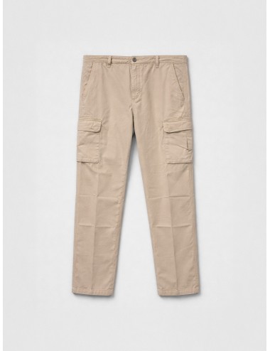 Pantalón cargo beige arena 40WEFT Aiko slim fit con bolsillos laterales con solapa