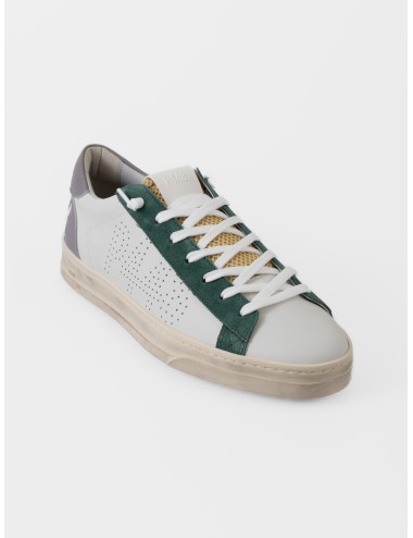 Sneaker blanca P448 Jack White Forrest con ante verde, talón gris y logo perforado