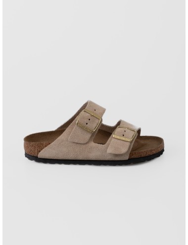 Sandalia sandcastle BIRKENSTOCK Arizona BS en ante con doble tira y hebillas metálicas