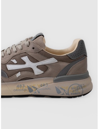 Zapatilla topo Premiata Mick 0.1 var. 8118 con malla técnica, logo blanco y suela con grafismos