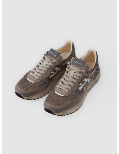 Zapatilla topo Premiata Mick 0.1 var. 8118 con malla técnica, logo blanco y suela con grafismos