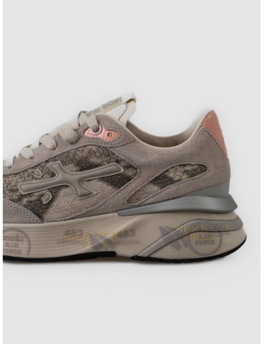 Zapatilla beige rosado Premiata Moerund var. 8083 con paneles jaspeados y suela con grafismos