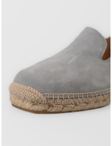 Alpargata gris piedra Les Héritiers Futadera con acabado afelpado y suela de yute trenzado