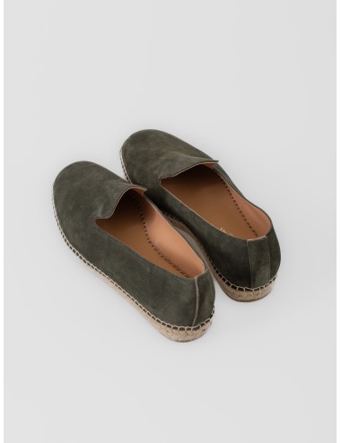 Alpargata verde bosque Les Héritiers Futadera con acabado afelpado y suela de yute trenzado