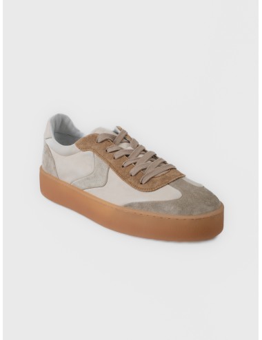 Zapatilla sand off white cognac Voile Blanche Mind 02 con paneles de ante y suela caramelo