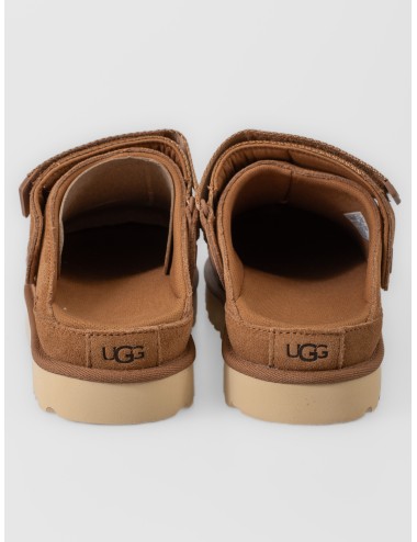 Zueco chestnut UGG Goldenstar Clog con tira trasera abatible y suela dentada