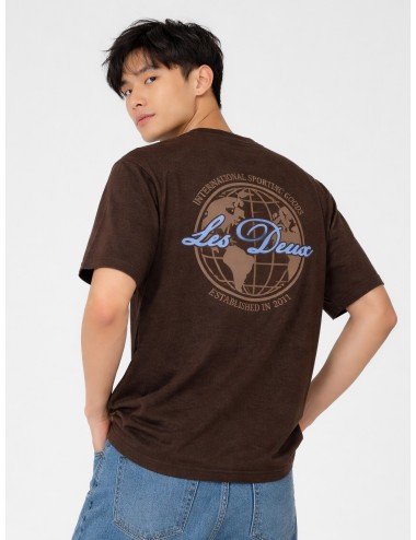 camiseta marrón algodón Les Deux Ben Globe T-Shirt Turkish Coffee Brown gráfico globe estampado espalda