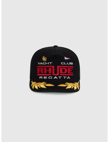 Gorra negra Rhude Regatta Club Hat con bordados Yacht Club y detalle dorado en visera