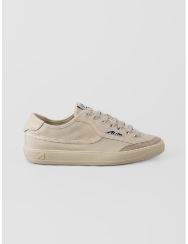 Zapatilla baja crema Autry Windscape Low con lona y refuerzo de ante