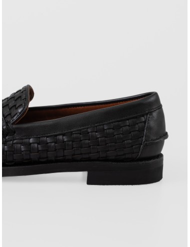 Mocasín negro Sebago Otis de piel trenzada con silueta clásica de perfil bajo