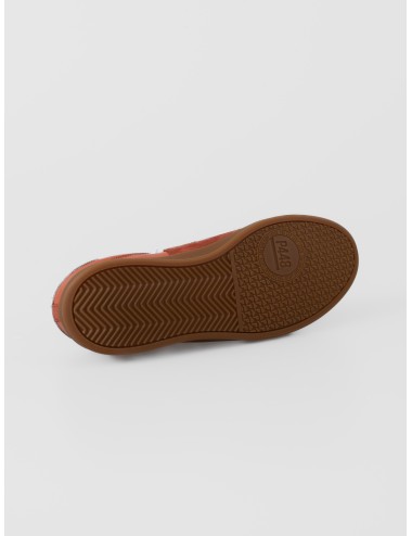 Zapatilla naranja P448 Monza con refuerzos de ante, talón blanco y suela color caramelo