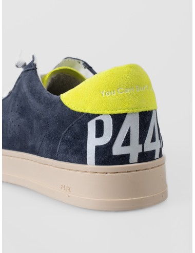 Zapatilla azul P448 S26JACKC101-M con ante perforado, talón lima y suela en tono crudo