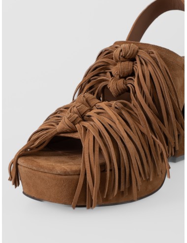 Sandalia de tacón moka Ash Oprah con plataforma y flecos frontales