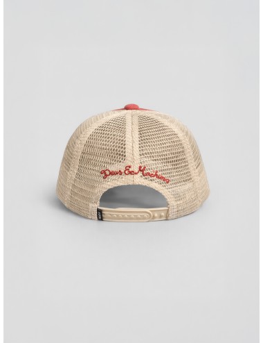 Gorra trucker melon red Deus Ex Machina Tokyo Address con bordado frontal y rejilla trasera