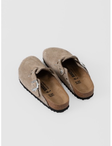 Zueco taupe BIRKENSTOCK Boston Rivet Border de ante con remaches decorativos