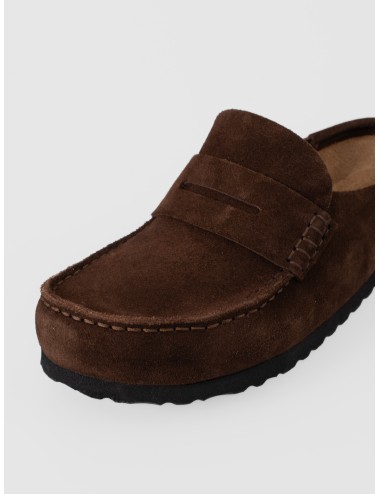 Zueco carafe BIRKENSTOCK Naples Wrapped de ante con empeine tipo mocasín