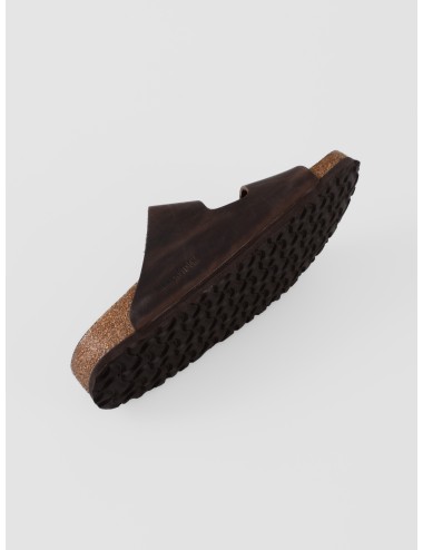 Sandalia habana BIRKENSTOCK Arizona BS de piel engrasada con dos correas ajustables