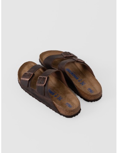 Sandalia habana BIRKENSTOCK Arizona BS de piel engrasada con dos correas ajustables