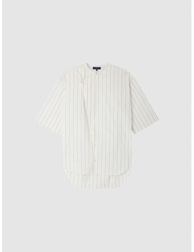 Camisa ecru con rayas bleu Soeur Paris Ixia de corte amplio y cierre asimétrico