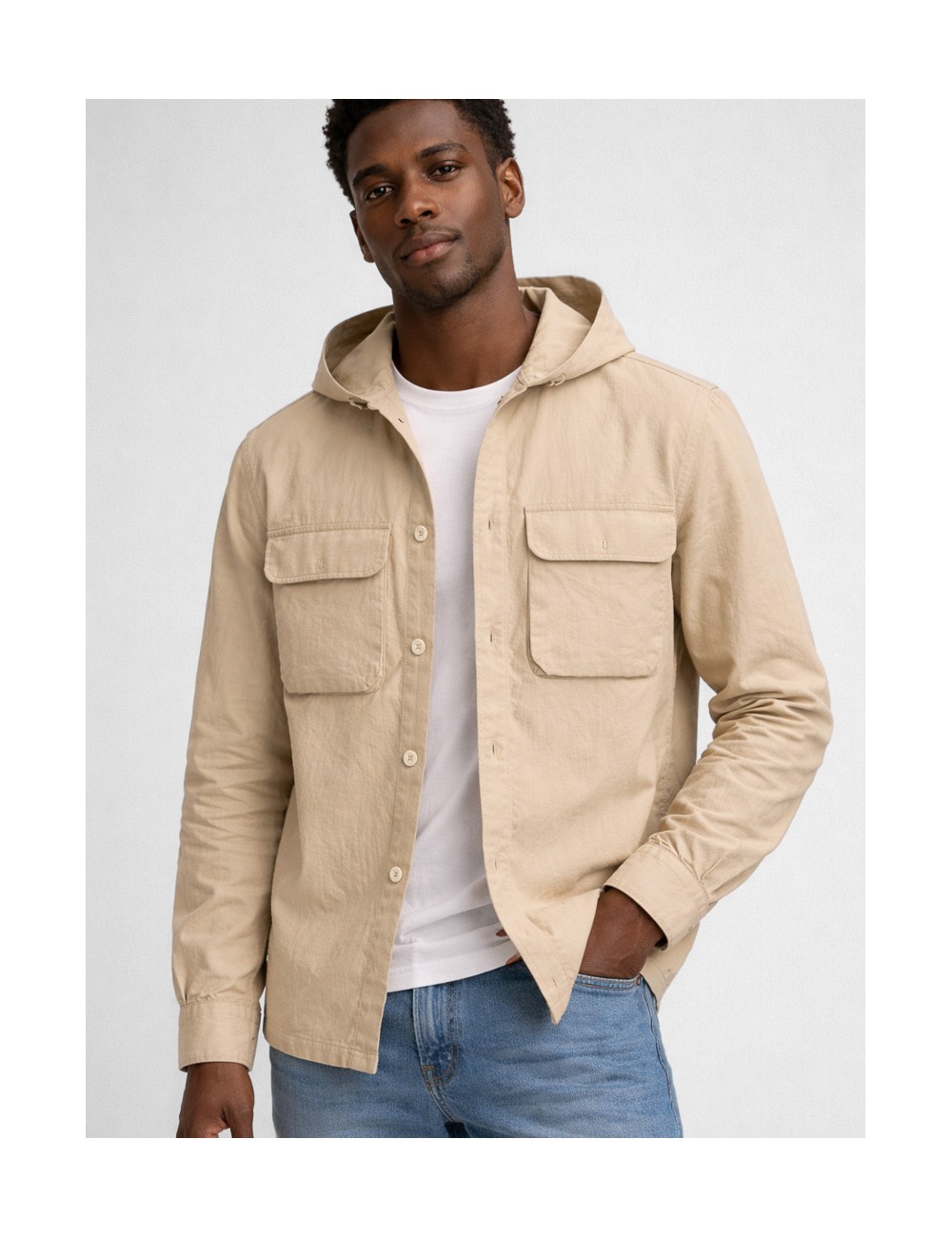 Sobrecamisa técnica white vintage Les Héritiers TECH HOODIE con capucha fija y bolsillos frontales