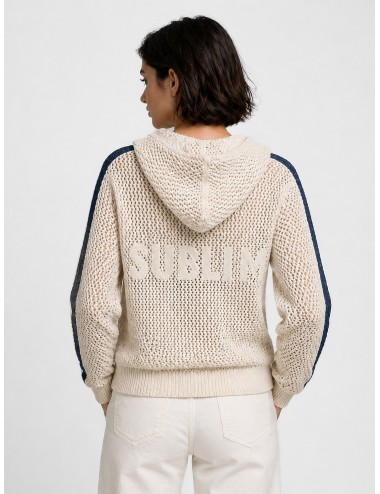 Chaqueta arena SUBLIM Calada Franja con punto calado, capucha y franjas azules