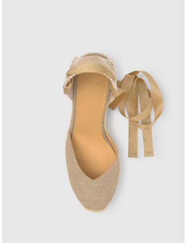 Alpargata CASTAÑER CHIARA en oro claro con lino metalizado y cuña de 11 cm