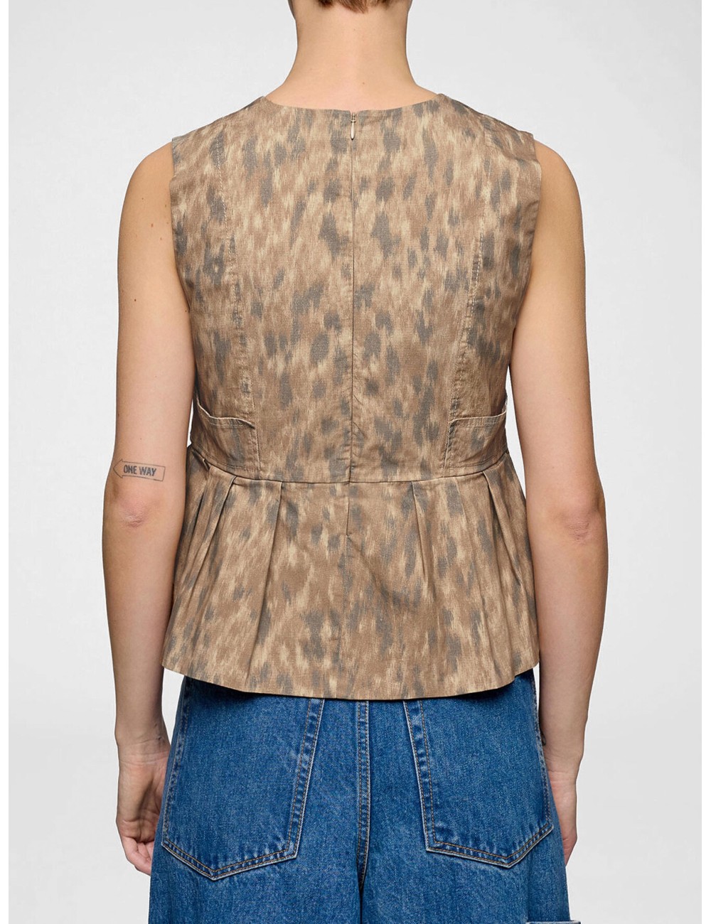 Top de mujer Ganni