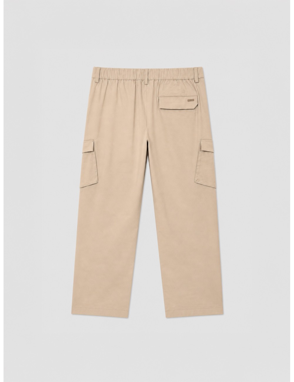 Pantalón cargo taupe Herno con bolsillos laterales y pinzas frontales