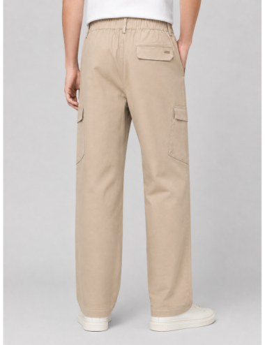 Pantalón cargo taupe Herno con bolsillos laterales y pinzas frontales