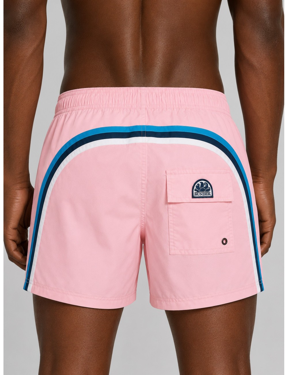 Bañador corto rosa cuarzo Sundek M504BDTA100 con cintura elástica y cordón blanco