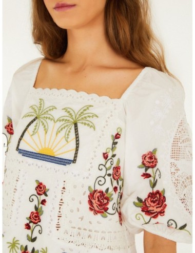 Blusa off-white FARM RIO Tropi Scarf con bordado tropical con lectura artesanal