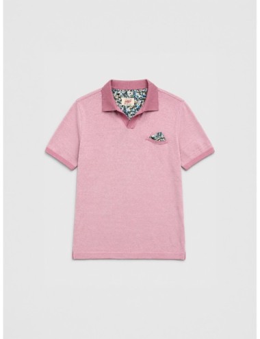 Polo rosa medio BOB con cuello estampado y bordado frontal