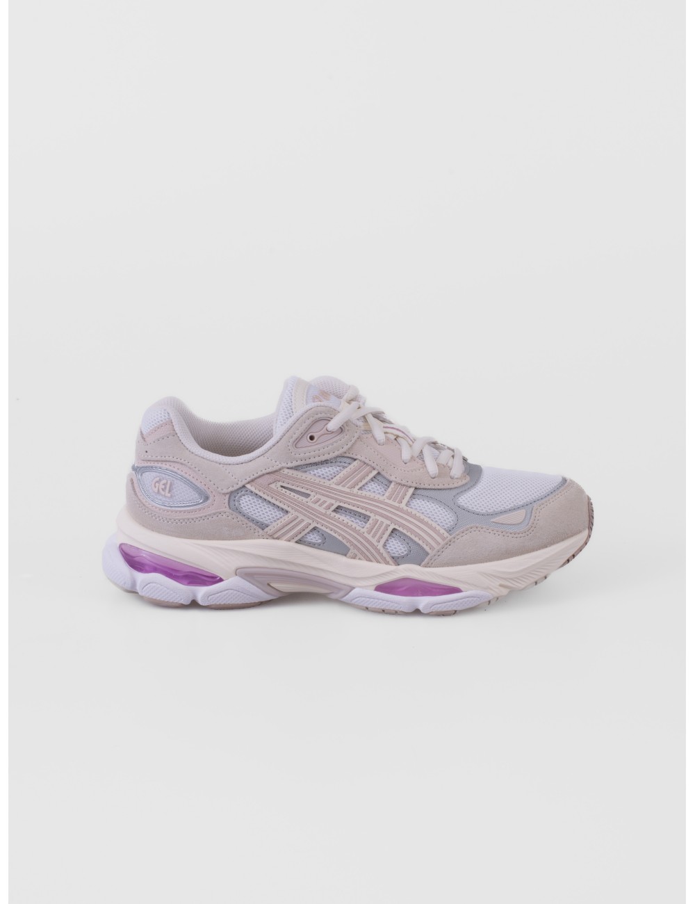 Zapatilla baja rosa claro ASICS GEL NYC 2.0 con paneles superpuestos y suela con volumen