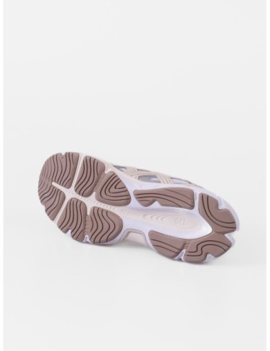 Zapatilla baja rosa claro ASICS GEL NYC 2.0 con paneles superpuestos y suela con volumen
