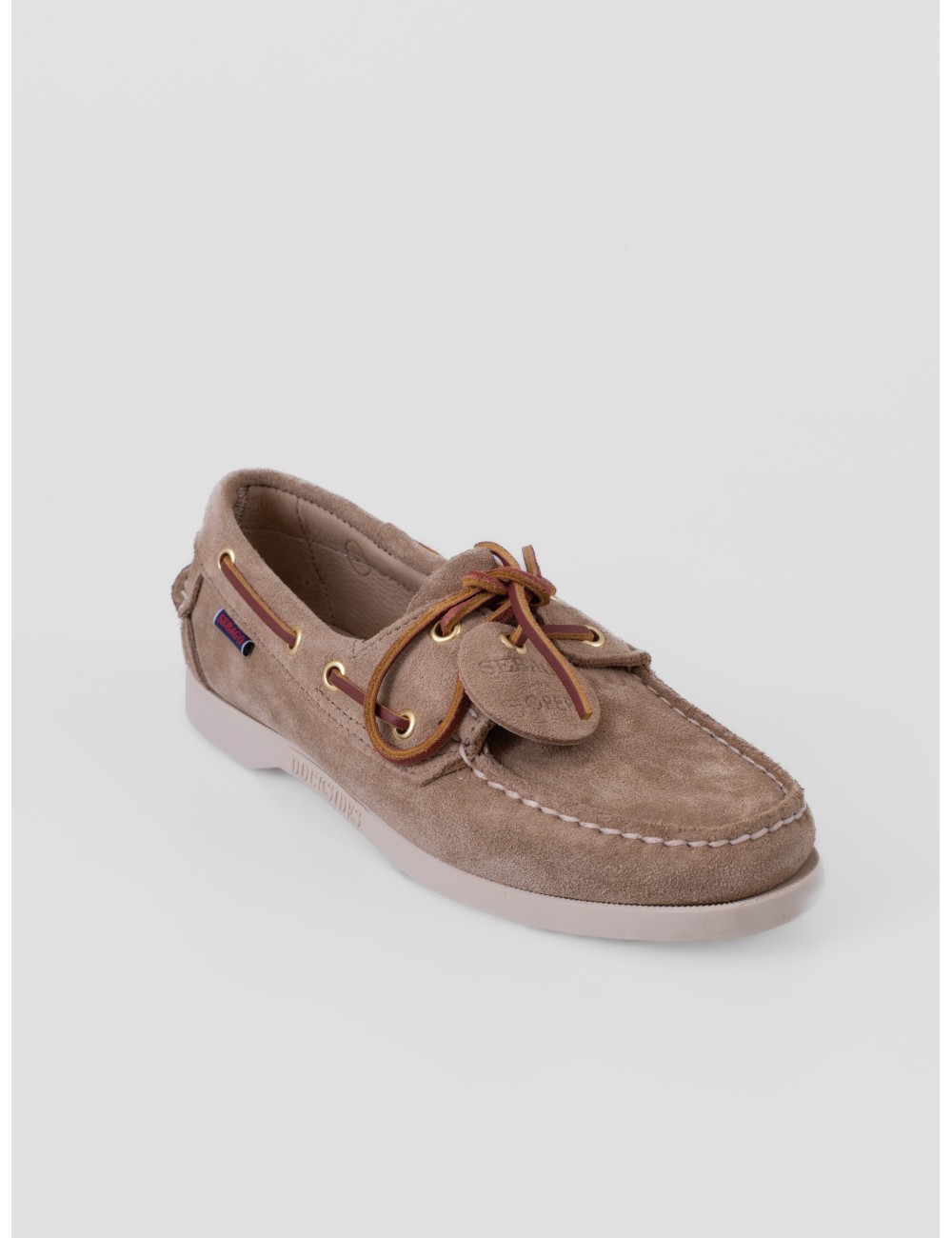 Zapato bajo taupe SEBAGO Portland Artisan con construcción tipo náutico