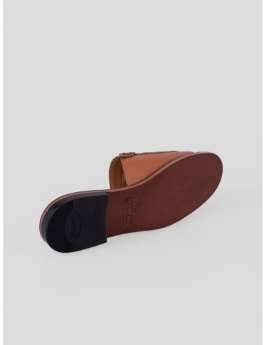 Sandalia cognac SEBAGO Will Slide Pop con pala tipo mocasín abierta