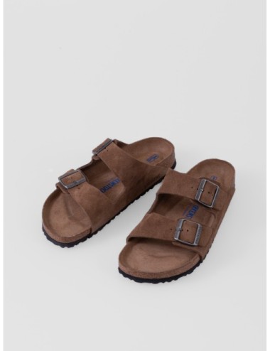 Sandalia marrón medio BIRKENSTOCK Arizona con doble tira ajustable