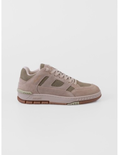 sneakers beige claro y caqui Axel Arigato Area Lo con paneles y suela de goma moldeada vista frontal