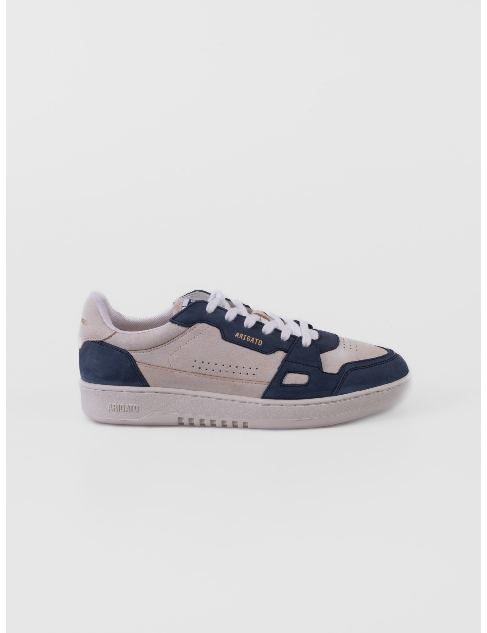 sneakers beige y azul Axel Arigato Dice Lo con paneles perforados y suela de goma vista frontal